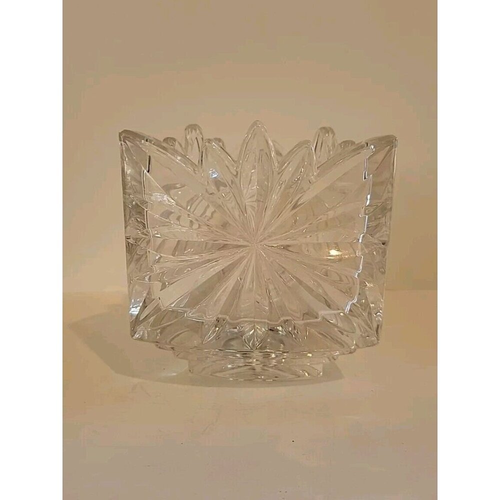 Mikasa Footed Lead Crystal Triangle Votive/tealight Candle Holder Fire Blossom - Picture 3 of 5
